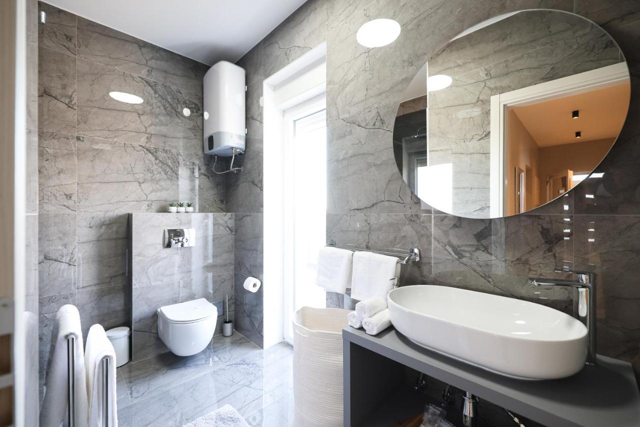 D-Palace Apartments-Olive Tree Donji Zemunik Zewnętrze zdjęcie